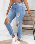 Ripped vintage jeans-D428