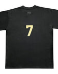 The letter "7" TEE-D802