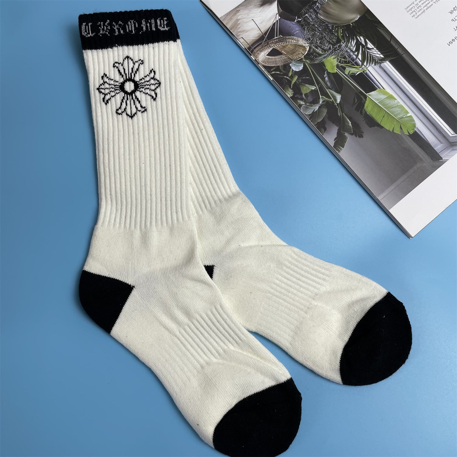 Embroidered stockings-D232