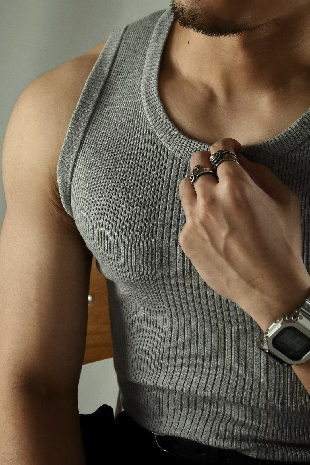 Solid color knitted vest-D603